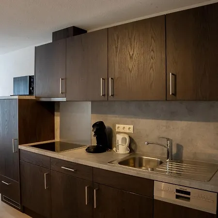 Haus Forellenhof * ايشجل