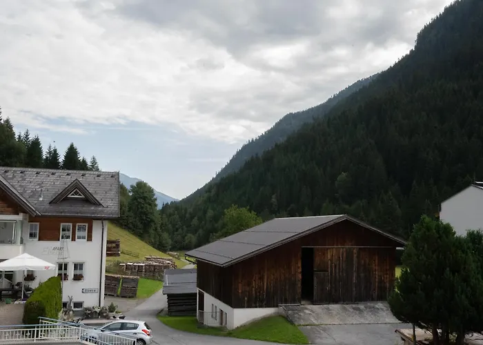 Проживание в семье Haus Forellenhof