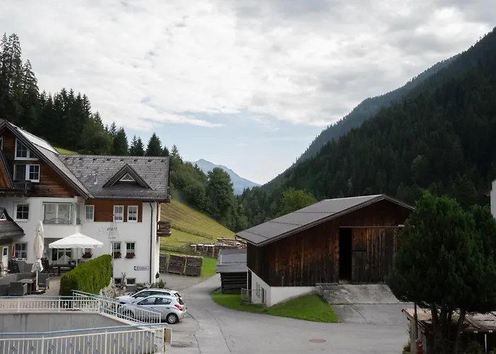 Haus Forellenhof Проживание в семье Ишгль