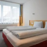 Проживание в семье Haus Forellenhof